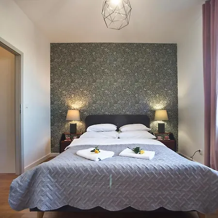 Zoliborz P&o Serviced * 华沙